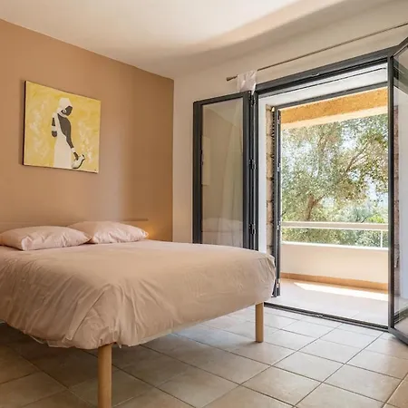 Cozy With Pool * Olmeto (Corsica)